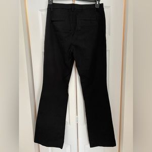 White House Black Market Skinny Bootleg Comfort Stretch Pant. Black size 10